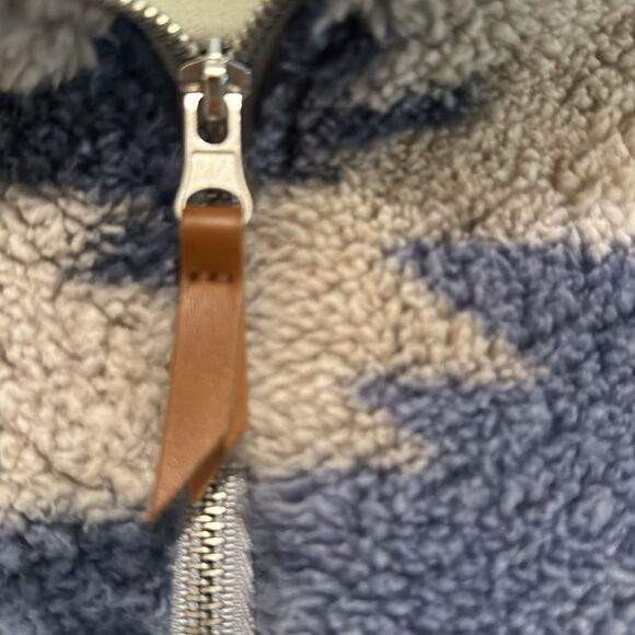 Thread & Supply Boxy cozy Sweatshirt Patterned with quarter zip - Picture 3 of 11